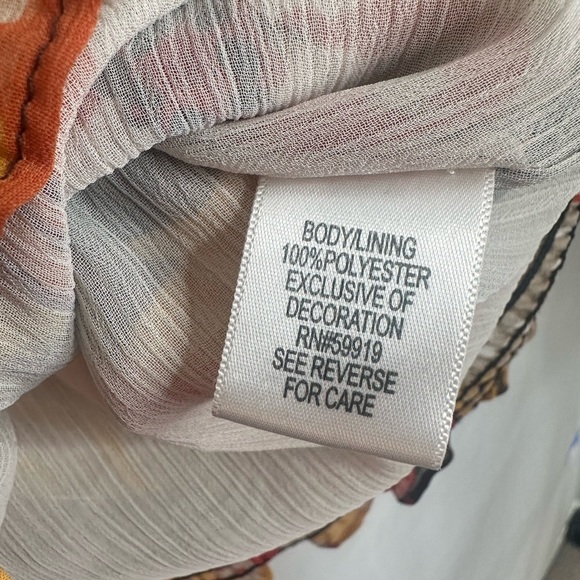 Apt. 9 Orange Red Ruffled Blouse size Large - Picture 13 of 13